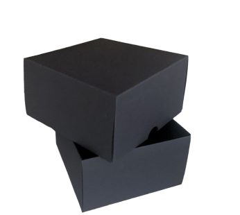 Dviejų dalių dėžutė 120x120x70 mm, juoda/juoda